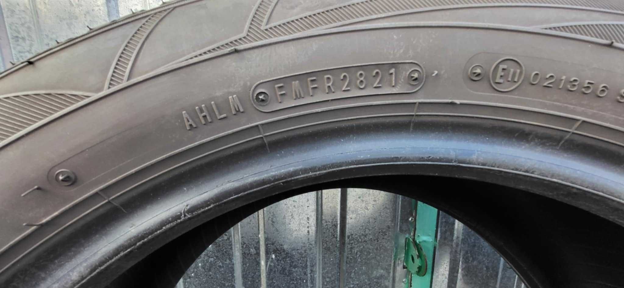 Opony Falken Eurowinter HS01 215/50 R 17 28/21R