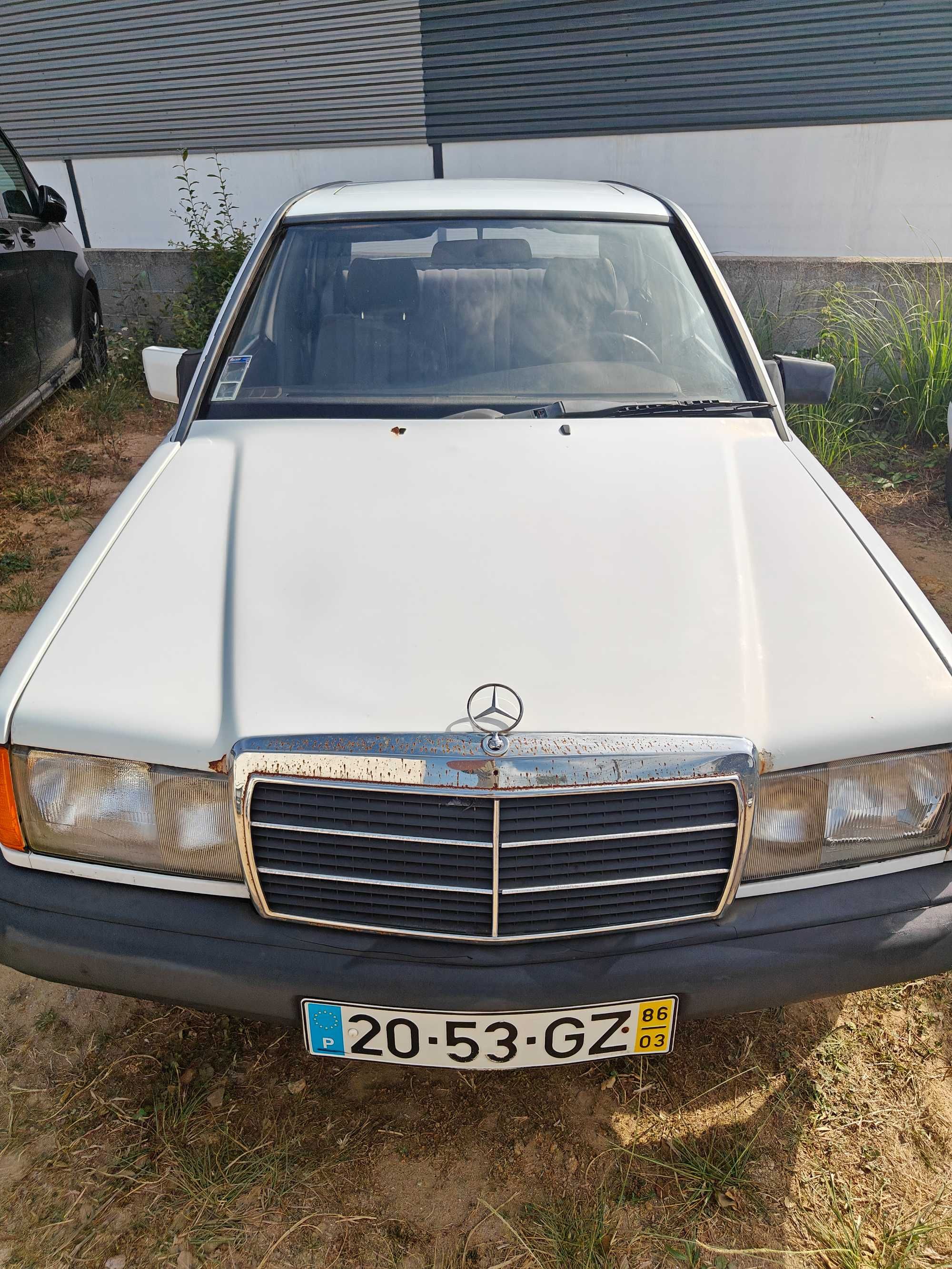 Vende se  Mercedes Benz