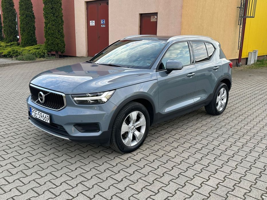 Volvo XC 40 Panorama # HARMAN KARDON # skóry