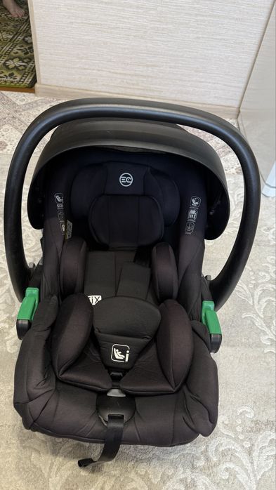 Детское автокресло-люлька