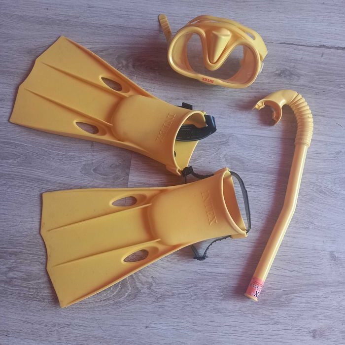 Набір для плавання Inteх 3в1 маска, трубка, ласти.