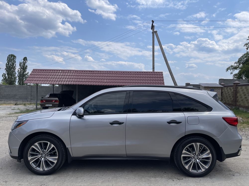 Продам автомобіль Acura MDX