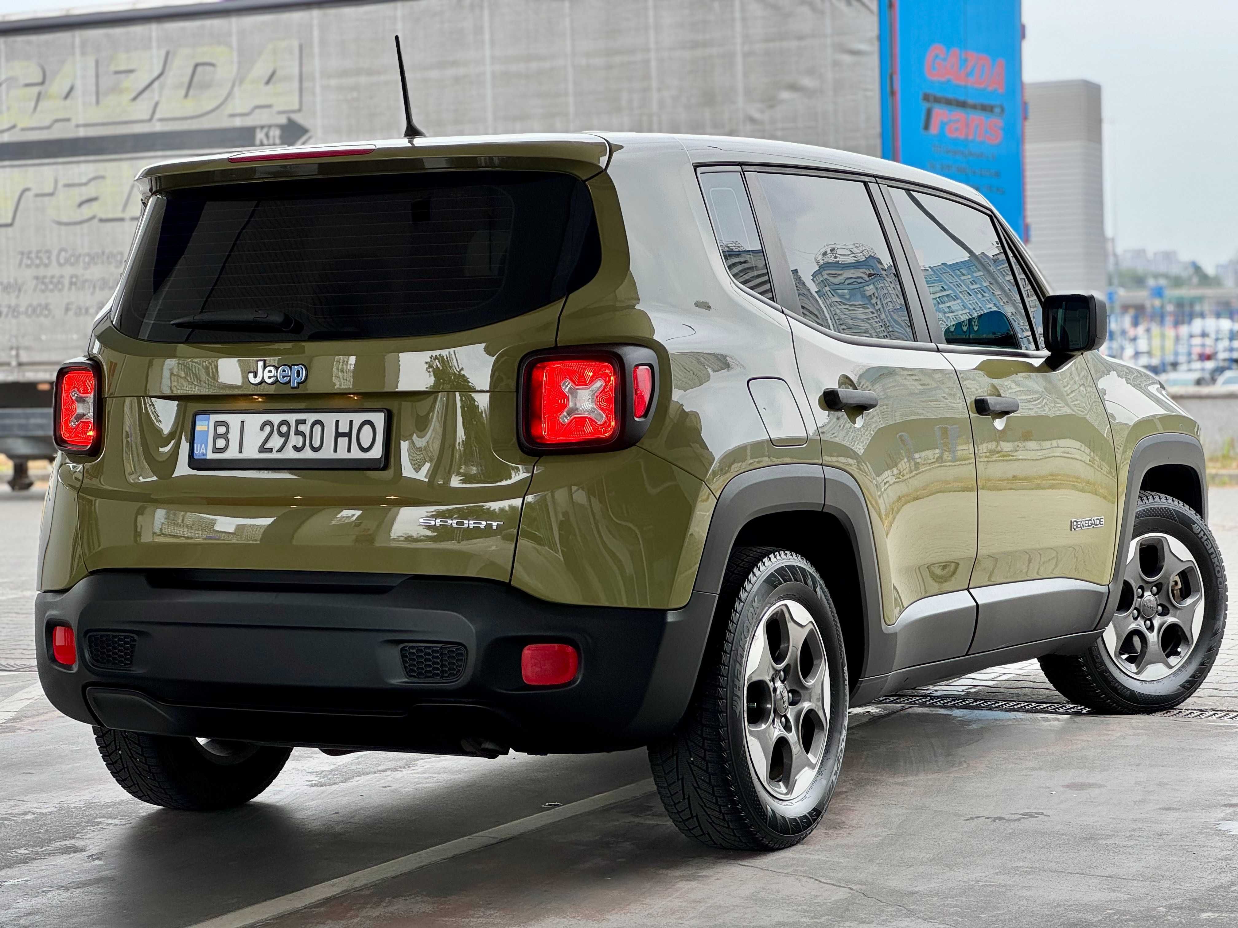 Продаю Jeep renegade 2015 год автомат