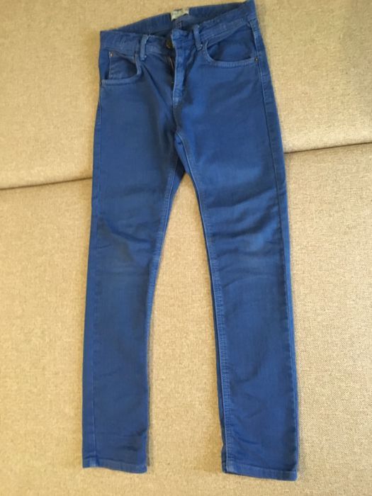 Джинсы Zara зауженные синего цвета на мальчика 12-13лет,рост 140 см