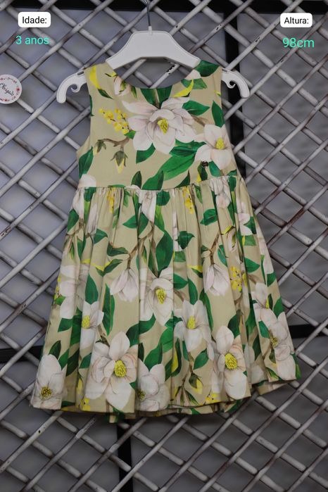 Roupas infantis Mayrol, Tiffosi todas com etiquetas.