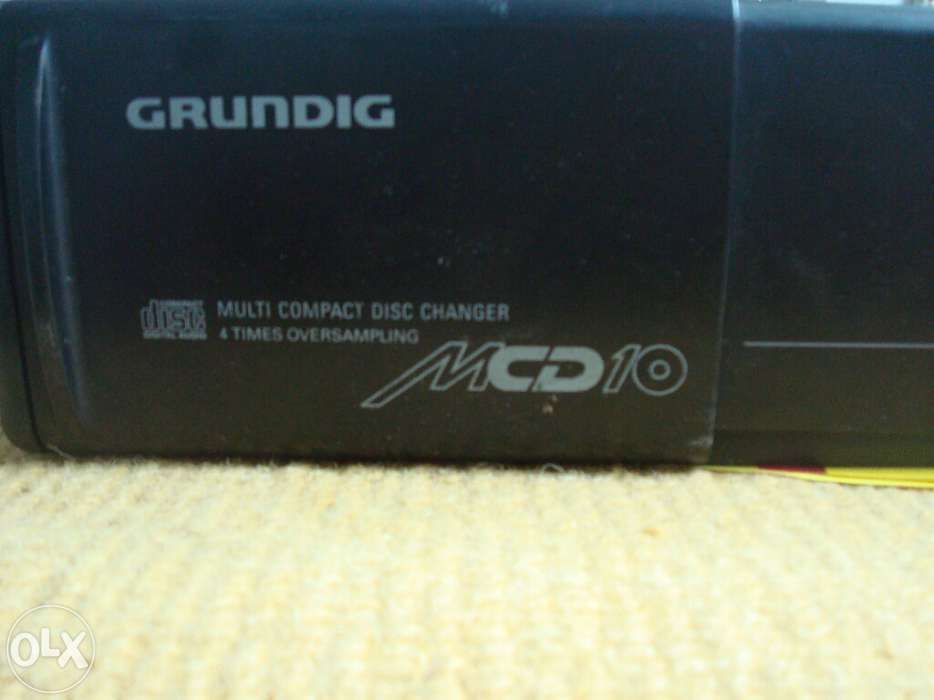 Caixa 10 cd's Grundig em bom estado