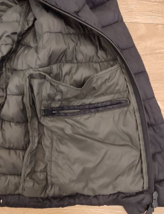 Мужская черная  куртка