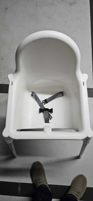 Fotelik dziecięcy do karmienia Ikea