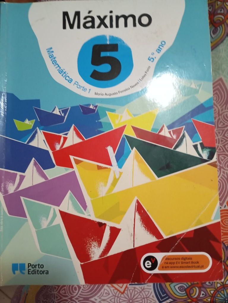 Máximo 5 manuais e caderno fichas