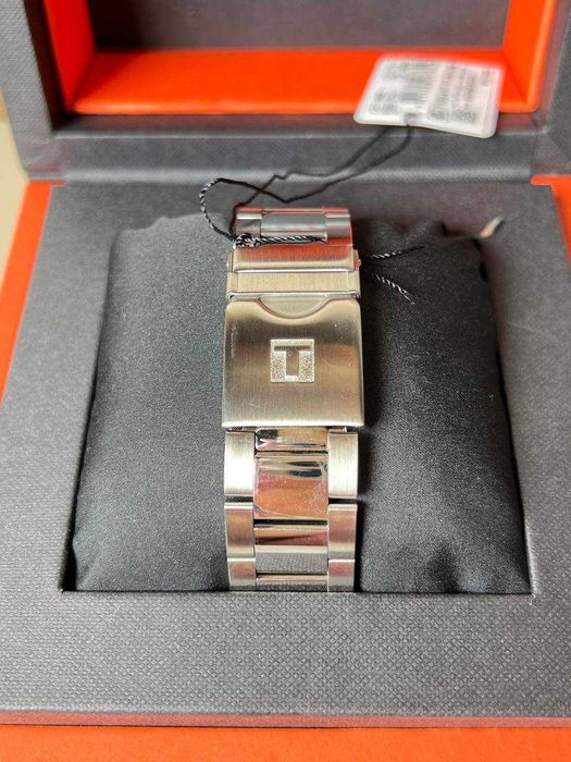 Годинник Tissot Seastar 1000 Chronograph T120.417.11.041.01