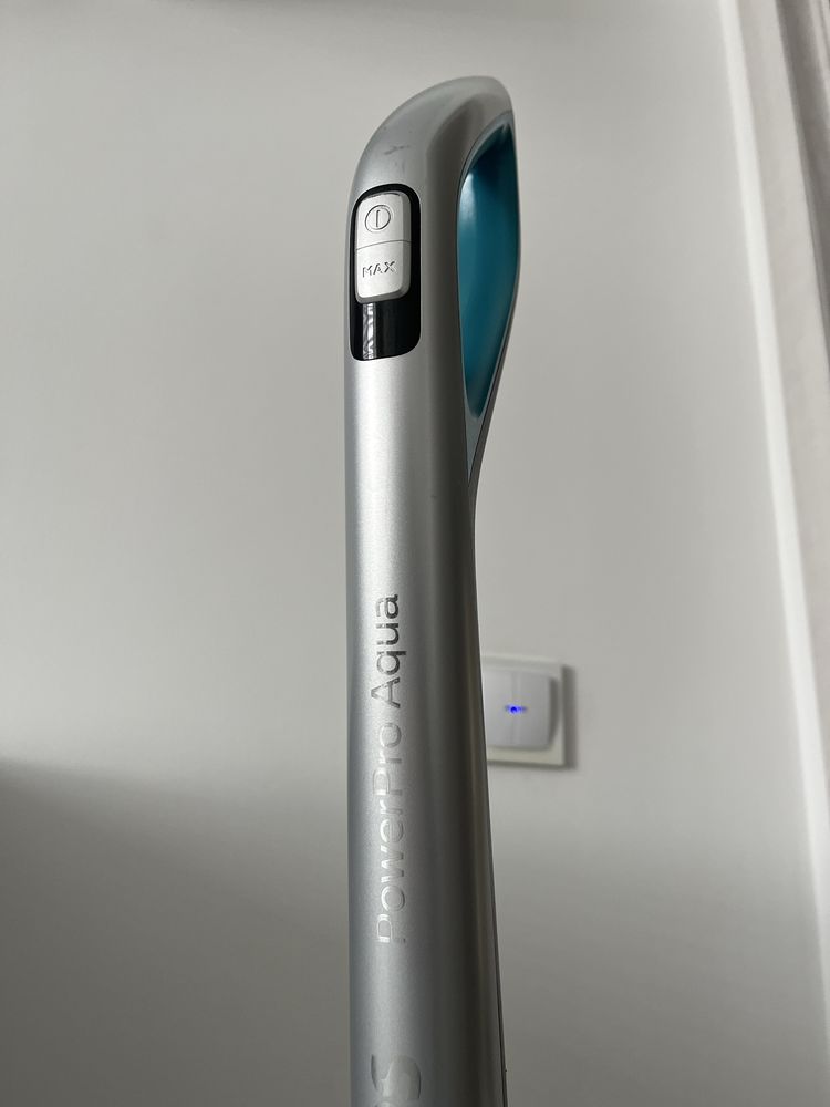 Продам бездротовий пилосос Philips