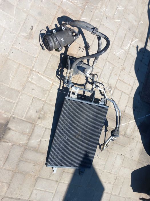 Klimatyzacja  sprężarka kompletna  vw passat b5 audi a4 1.8B 1.9 tdi