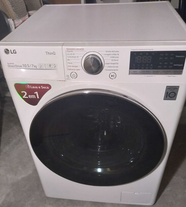 Máquina de lavar e secar roupa LG 10,5/7 KG