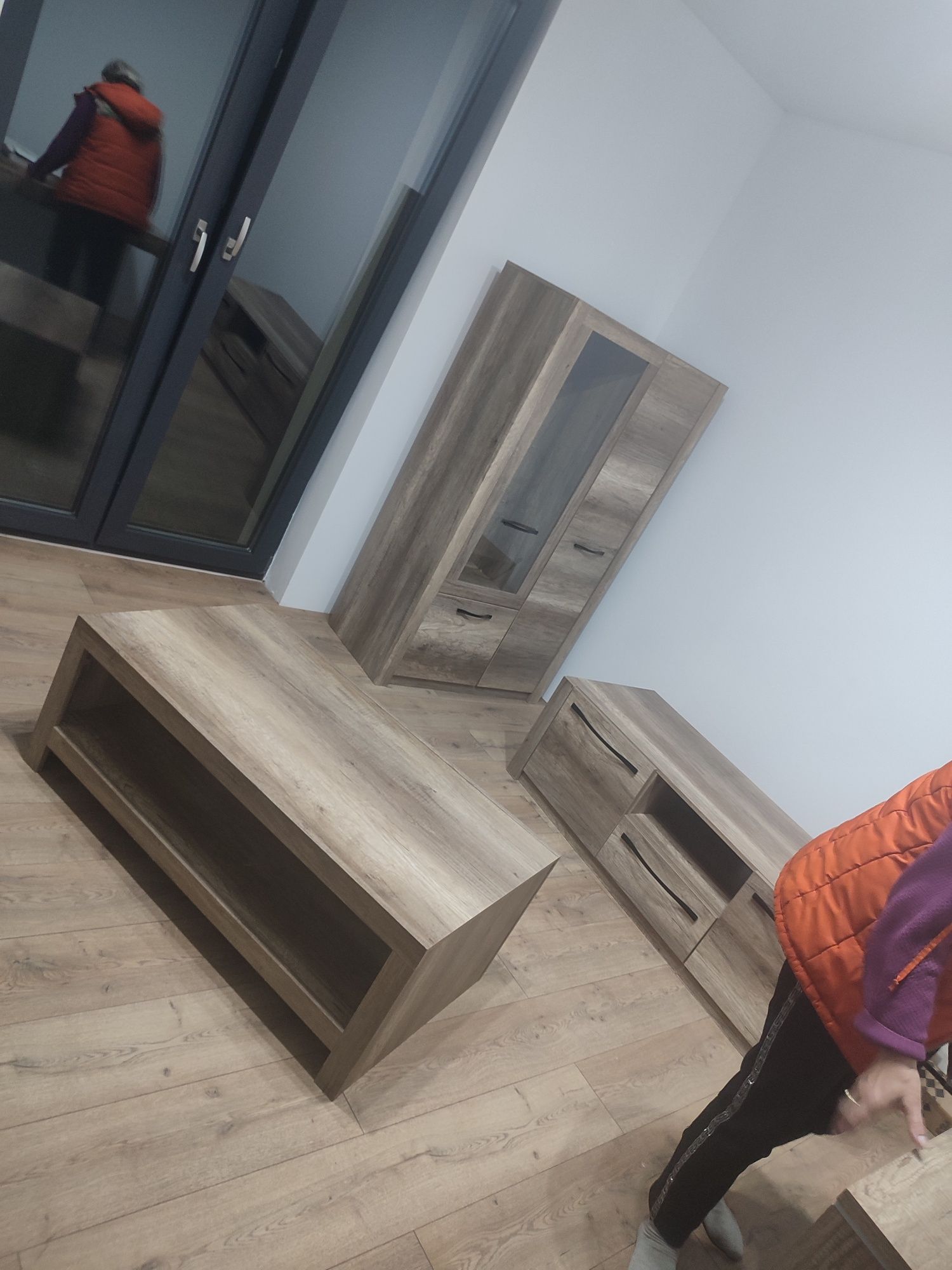 Zestaw mebli do salonu stół