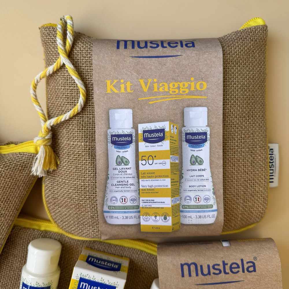 Mustela Kit Viaggio - сонцезахисний набір для малюків з косметичкою