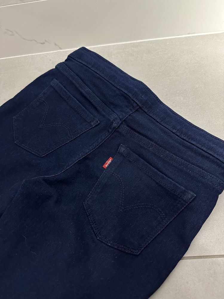 Spodnie jeansy Levi’s pull-on jeggins 134-140cm rurki