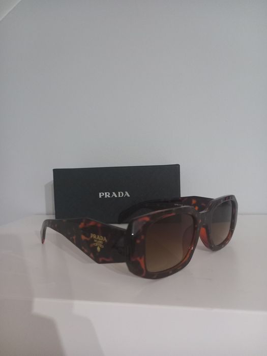 Okulary przeciwsłoneczne Prada