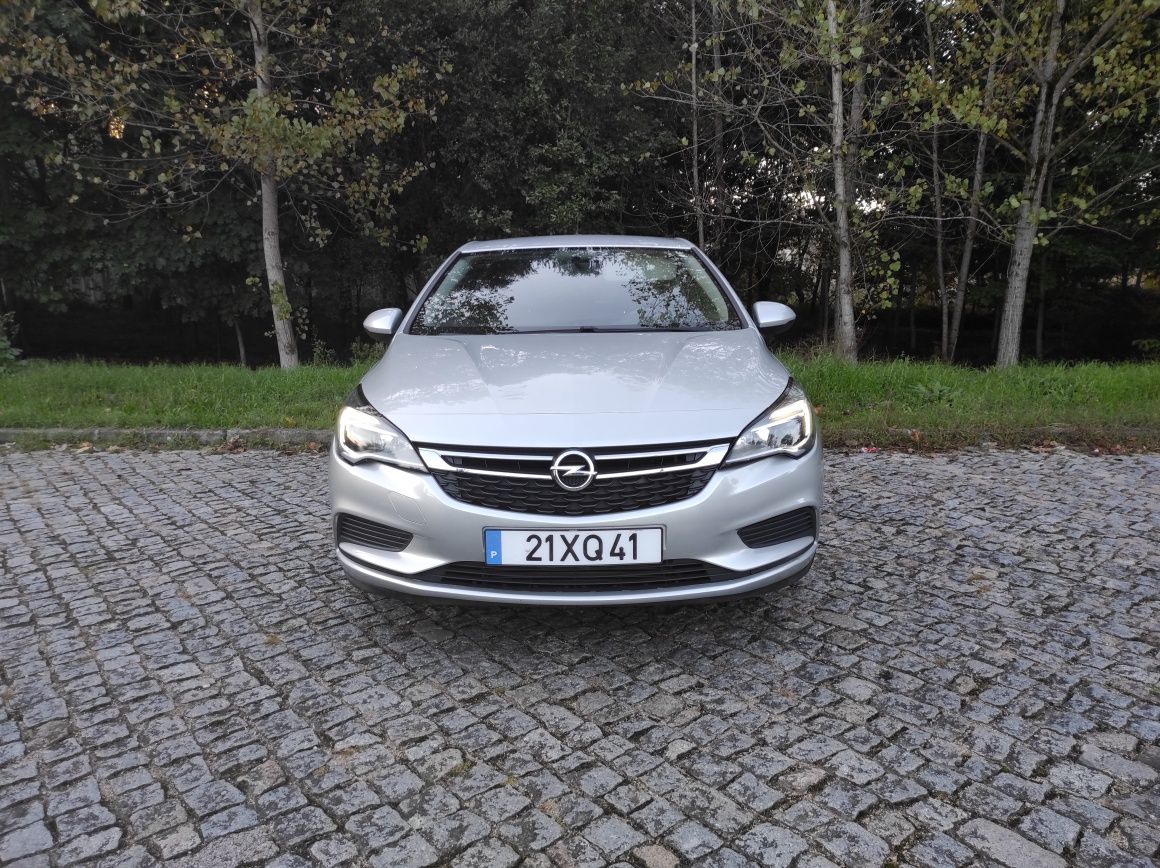 Opel Astra 1.0 Edition