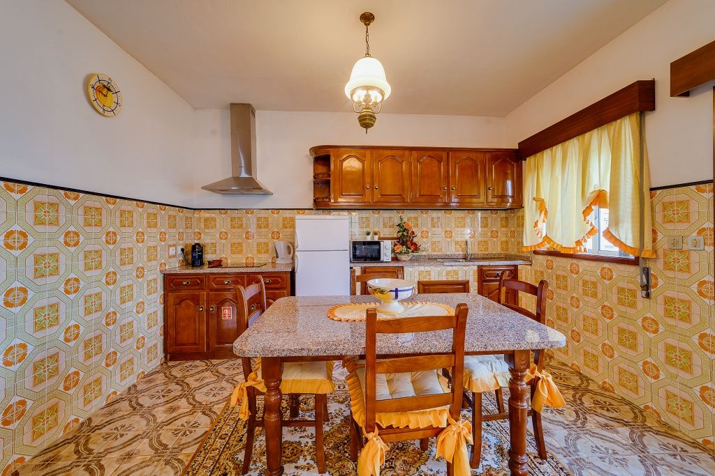 Alugo casa para férias no Douro