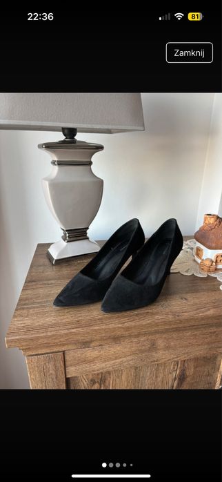 Szpilki czarne zamszowe