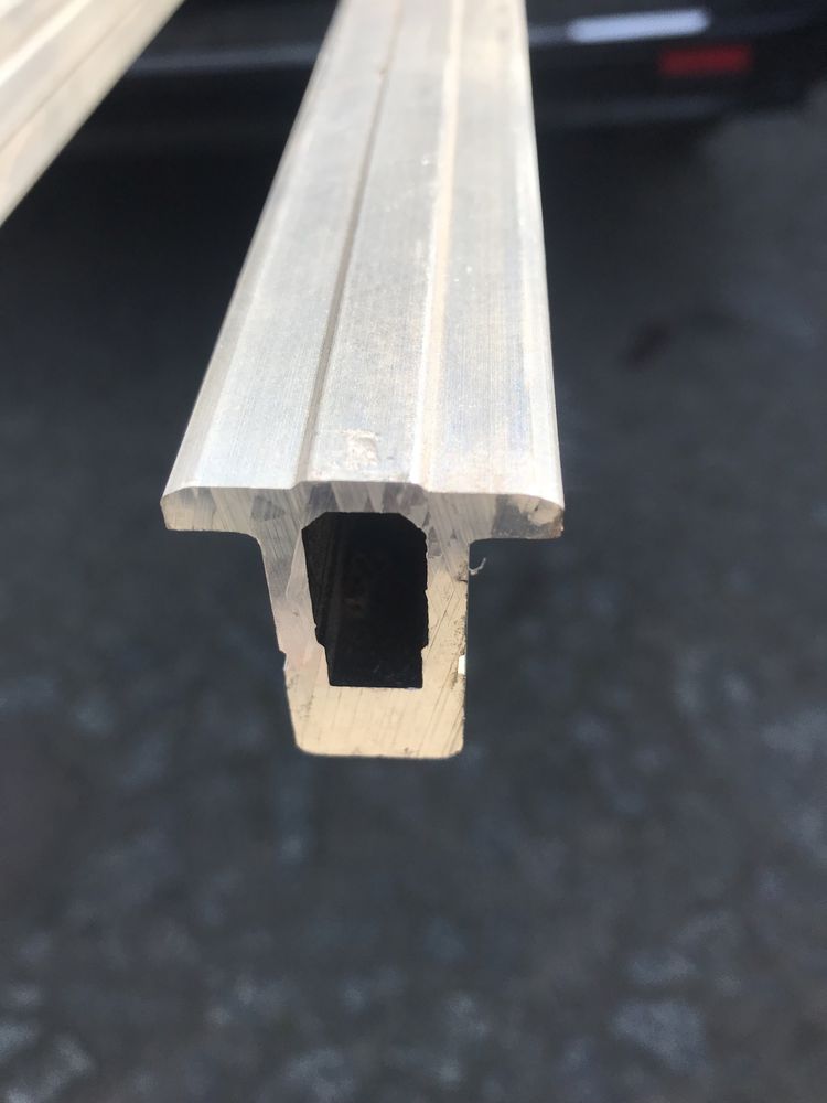 Profile aluminiowe konstrukcyjne