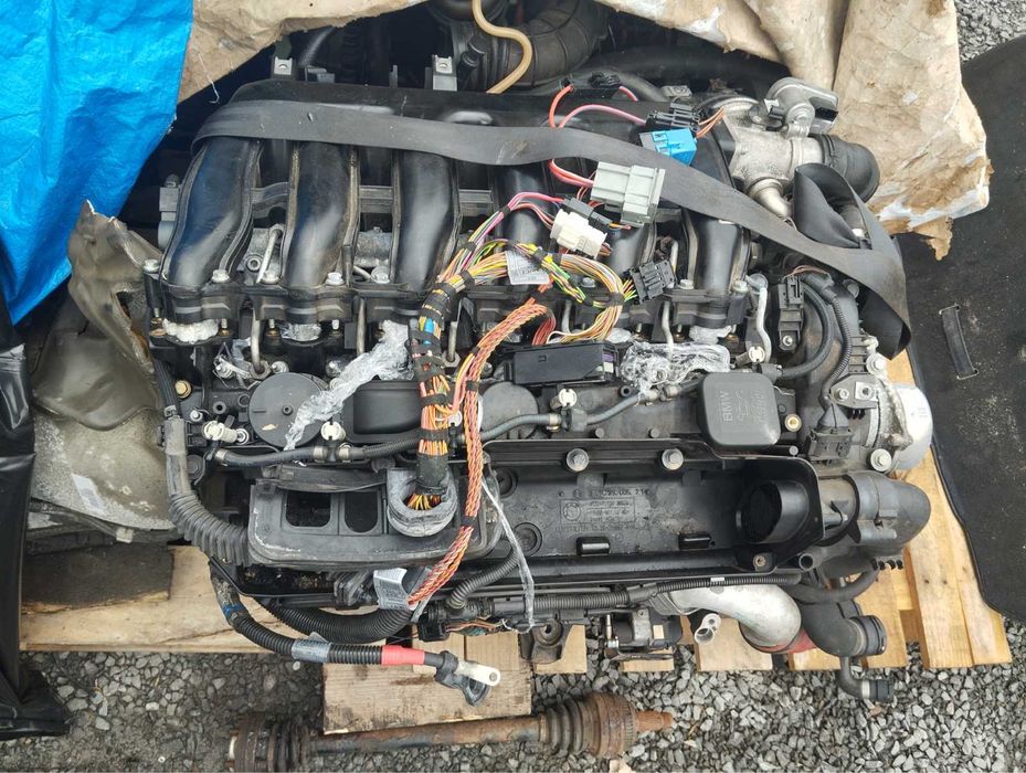 Двигун Двигатель M57N2 30 6 D 3 3.0d BMW E60 E61 E65 E70 E90 E92 X5