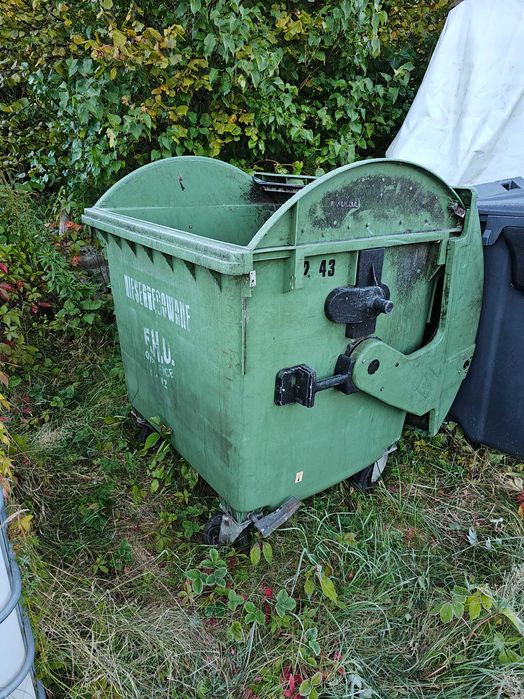 Pojemnik na odpady śmieci 1100 litrów