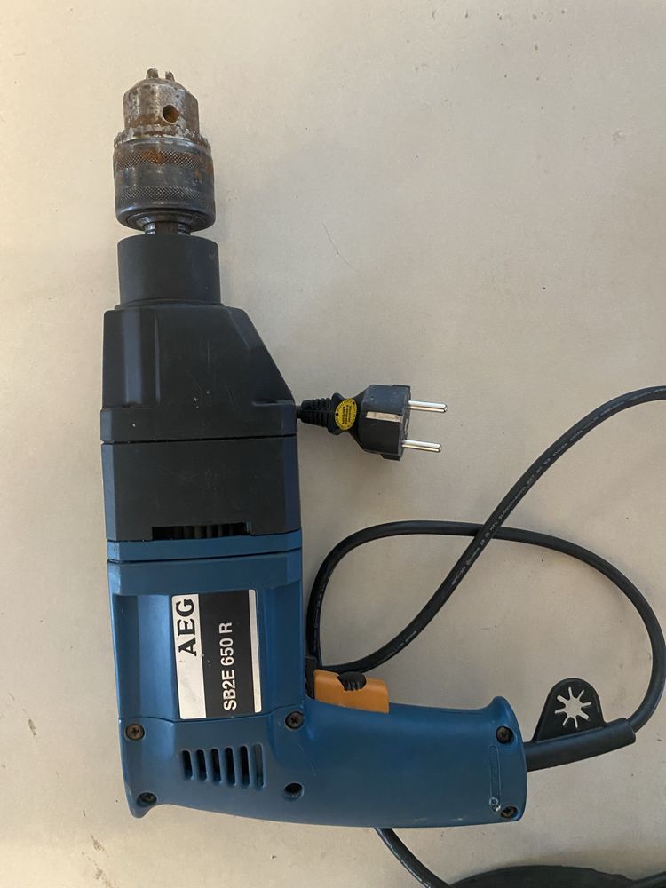 Wiertarka AEG 650W
