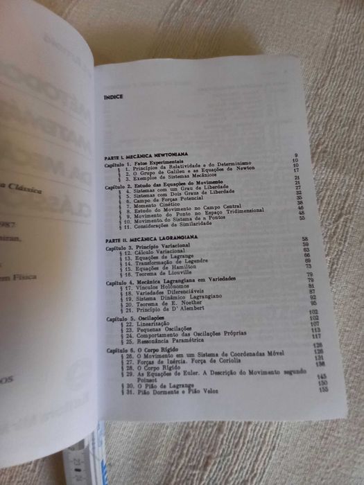 Livro Métodos Matemáticos da Mecânica Clássica