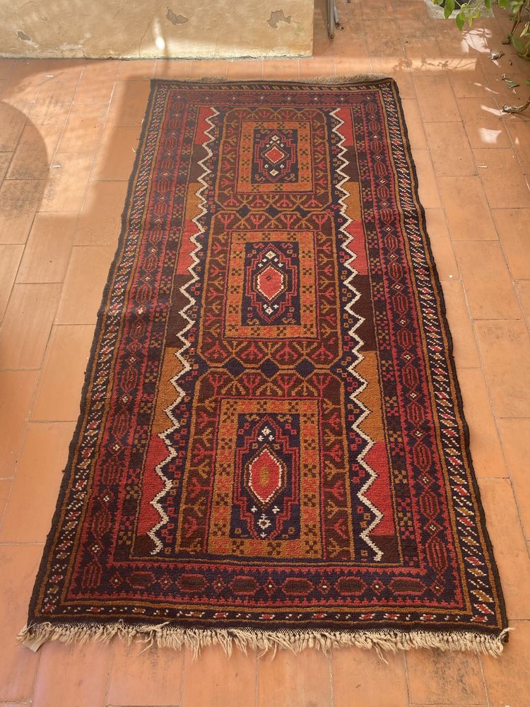 1,83 x 0,93 tapete oriental antigo