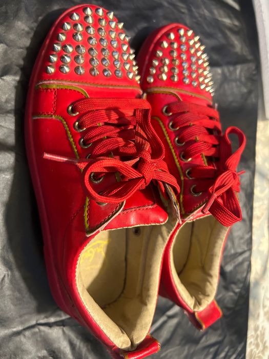 Ténis Louboutin vermelhos