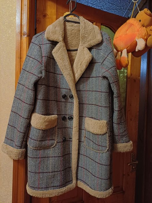 Пальто-шубка жіноча