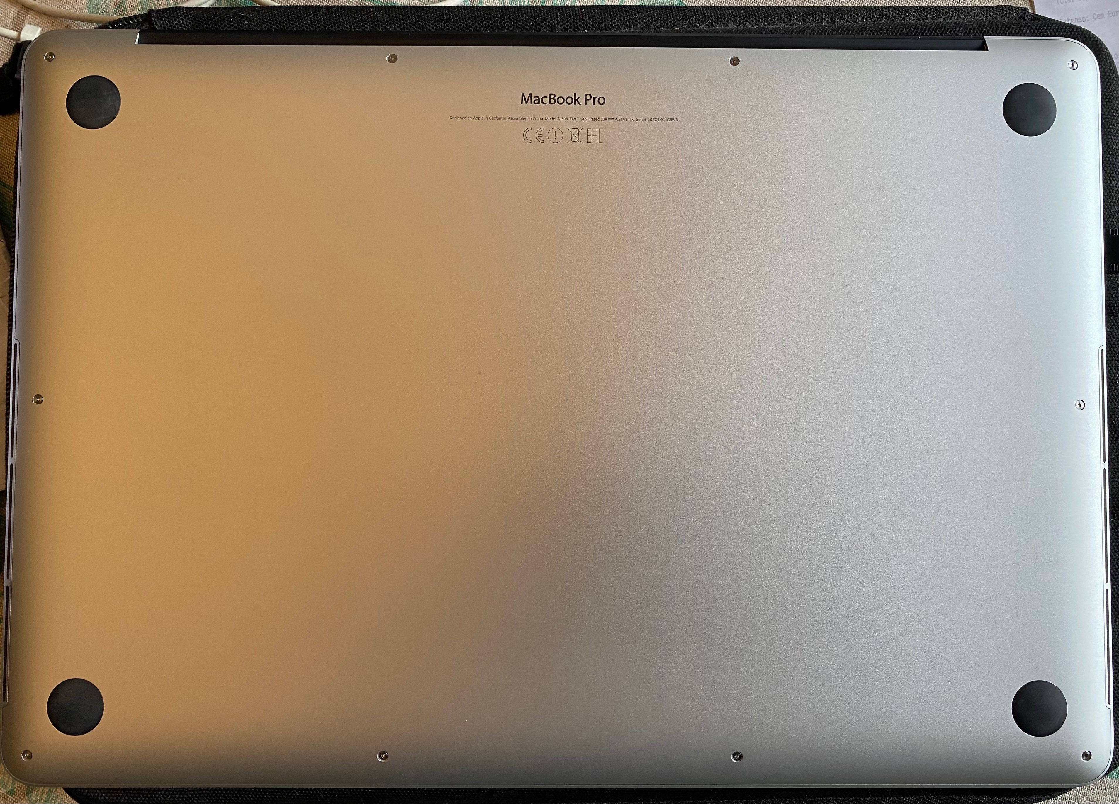 MacBook Pro (Retina, 15 polegadas, i7, 2015)