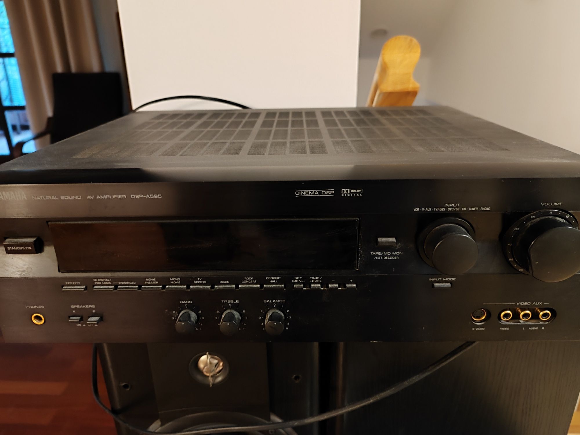 Amplituner Yamaha DSP-A595