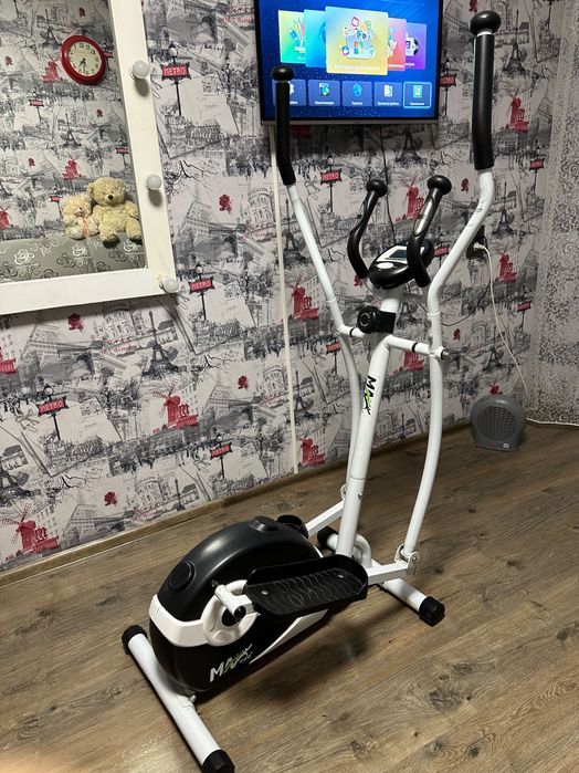 Орбітрек MAXX Pro