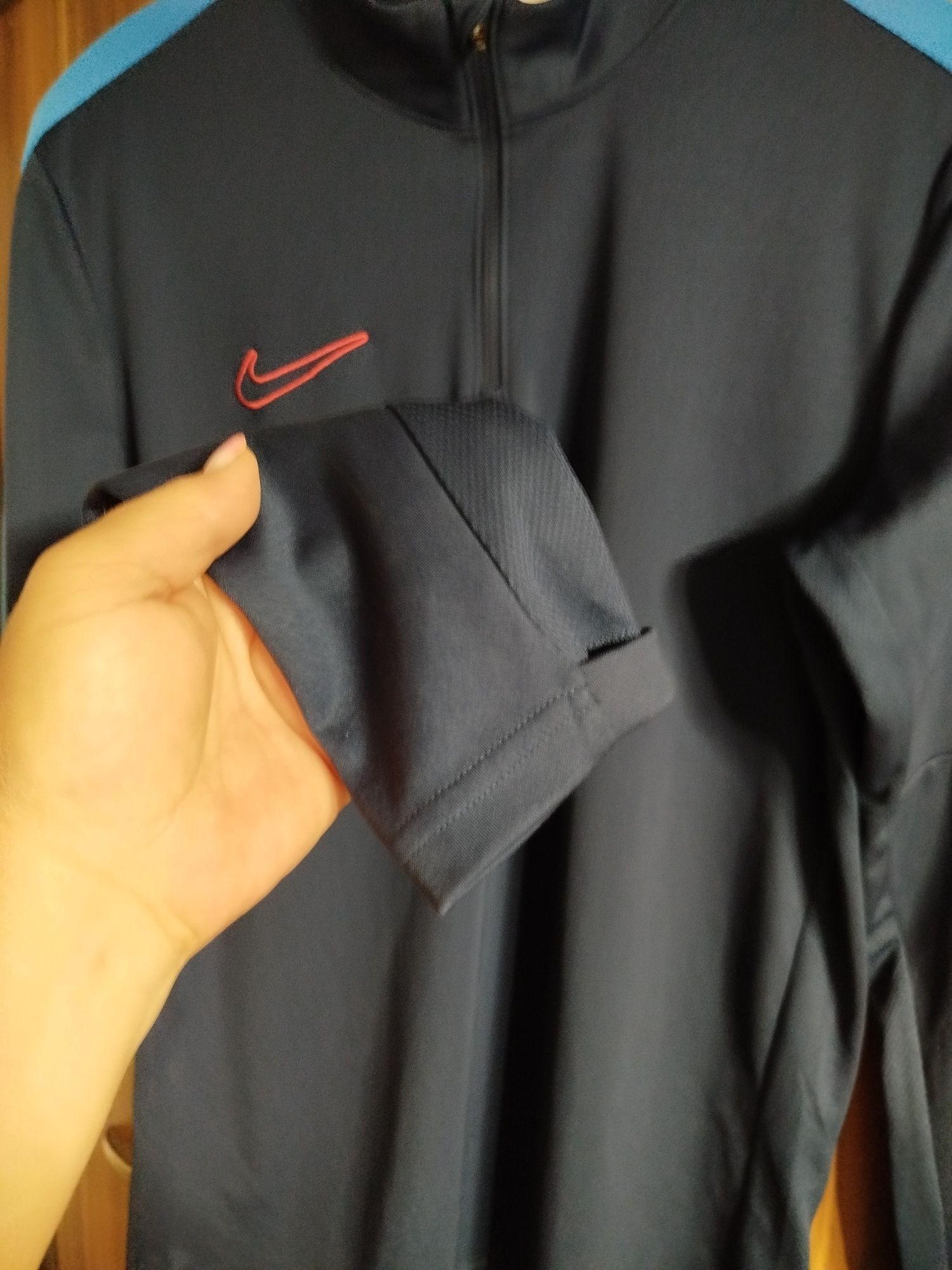 Bluza dresowa męska Nike Dri Fit rozmiar M stan idealny