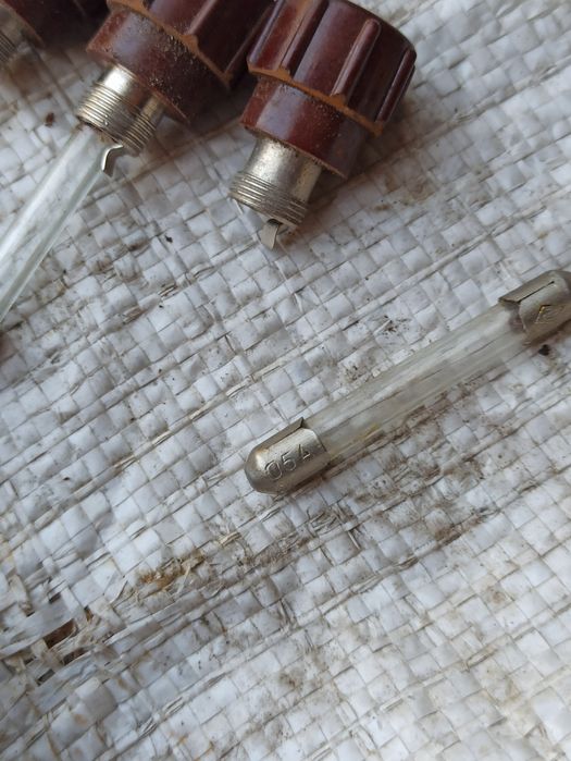 Блок запобіжників предохранителей для електроприборів