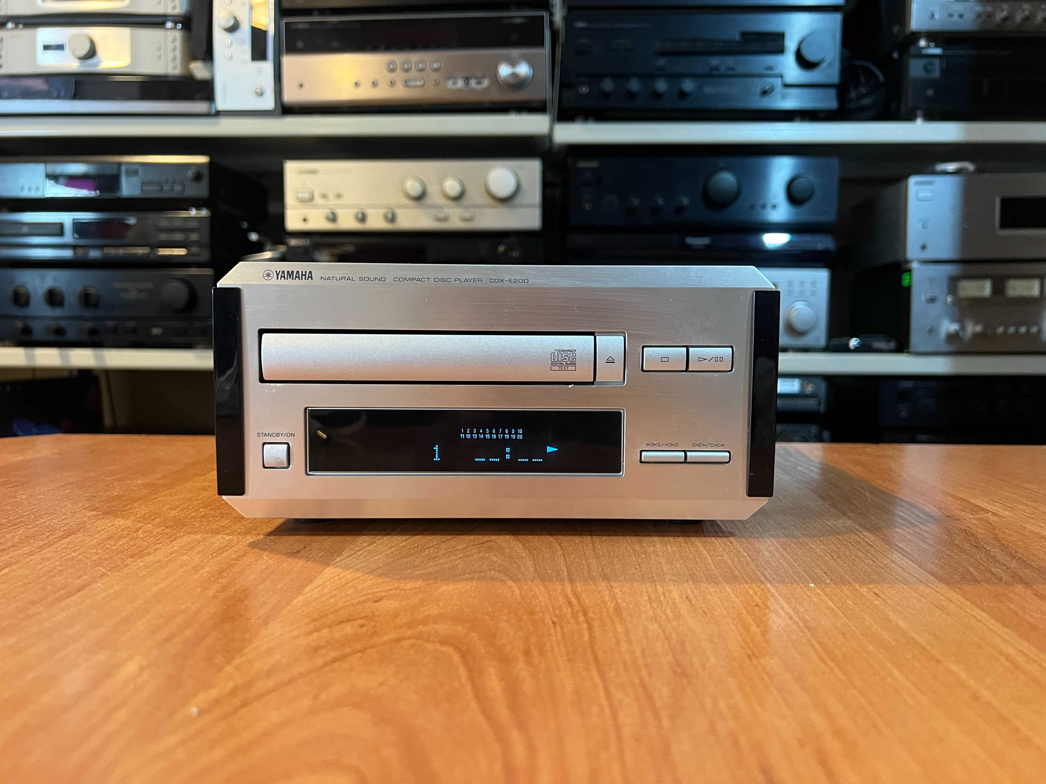 Odtwarzacz płyt CD Yamaha CDX-E200 Audio Room
