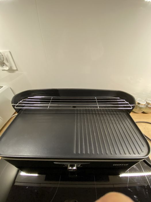 Grill elektryczny GOTIE