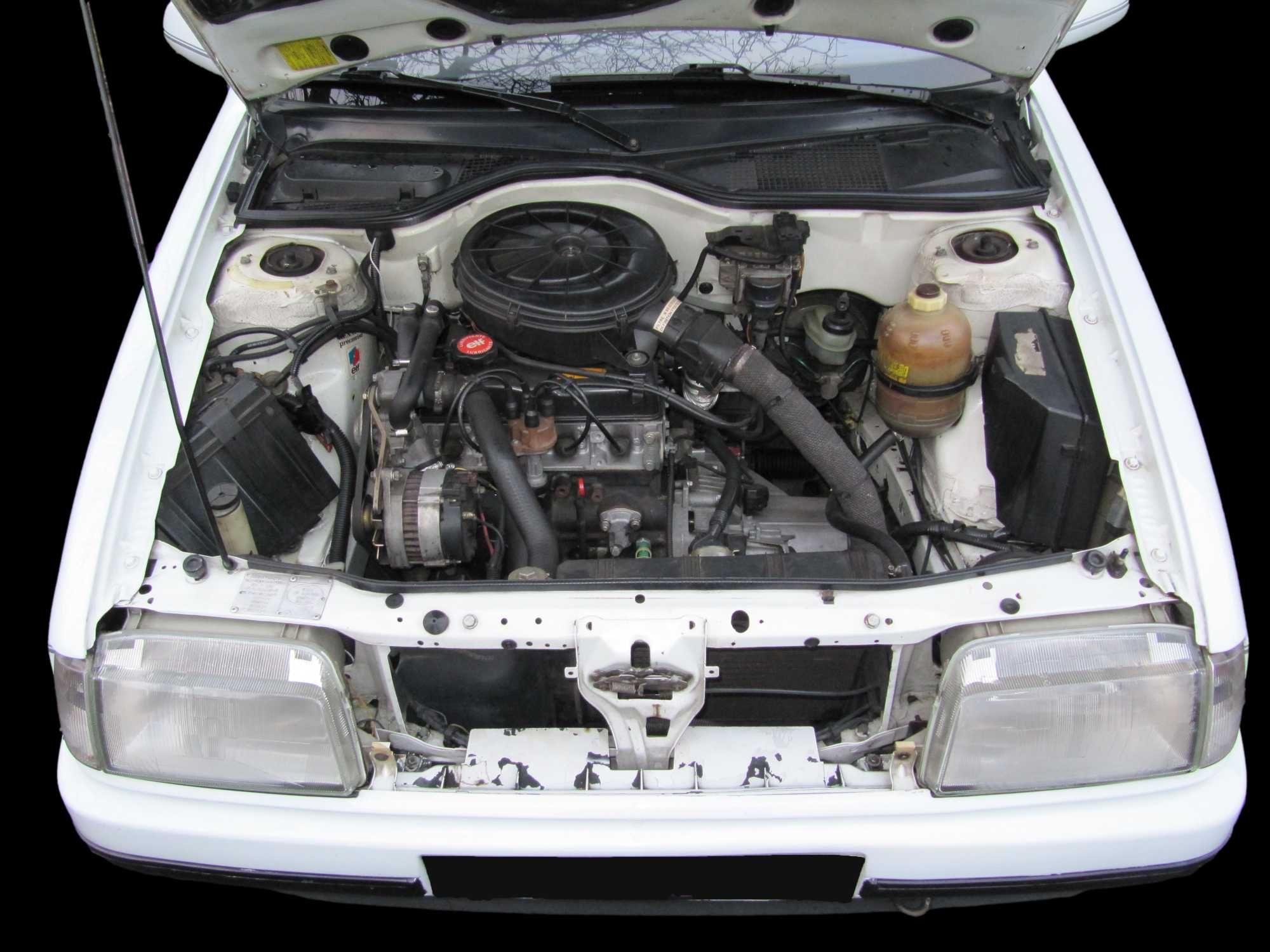 Renault 19 Chamade 1400cm3 , 8 zaworowy  - NA CZĘŚCI