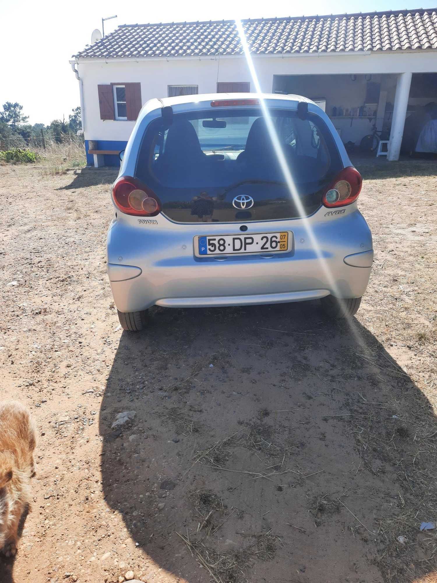 Toyota aygo em excelente estado
