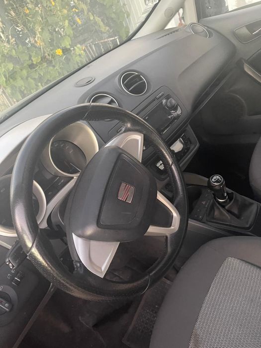 Seat Ibiza 2009 Salvado