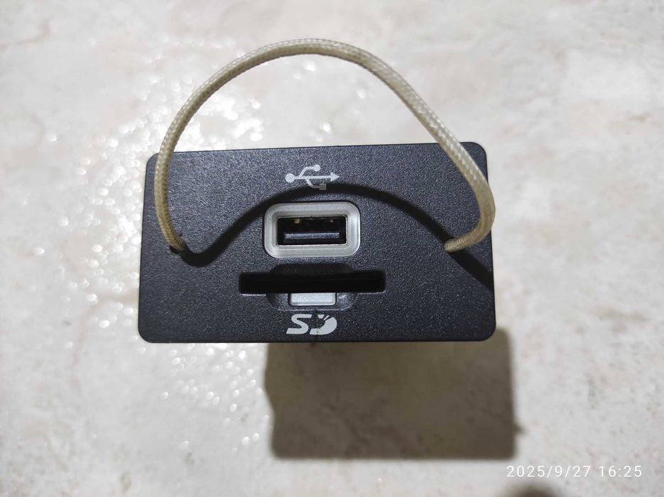 Hub usb-sd Ford sync 2