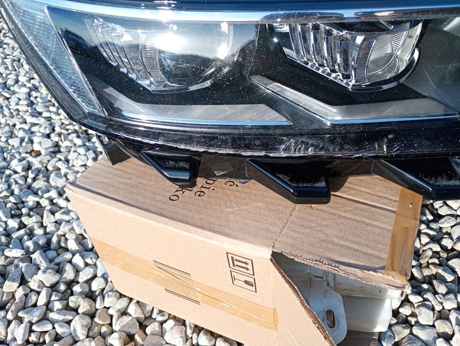 Reflektor przedni prawy full LED volkswagen t-rock 2GA941036P