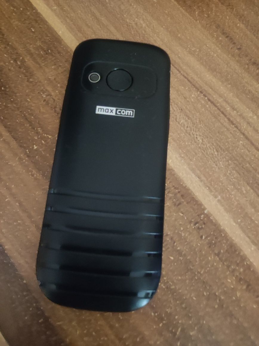 Maxcom MM720 telefon dla seniora