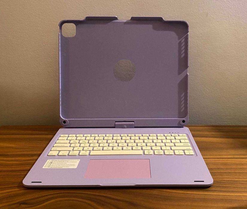 Fioletowy Etui z klawiaturą do iPad Pro 12.9"