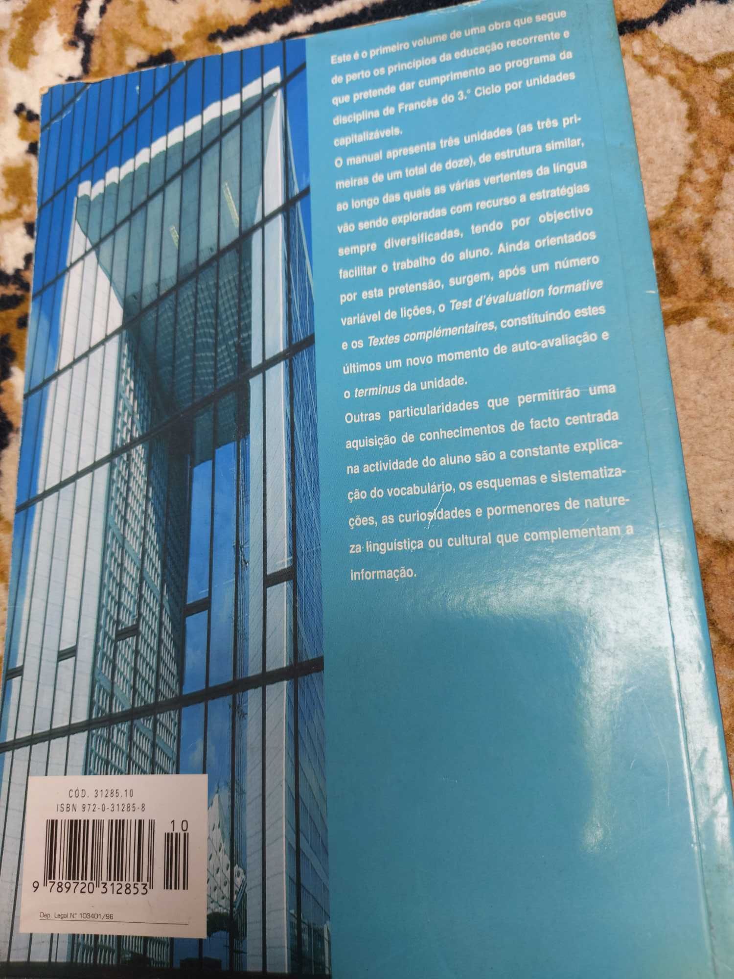 Livro de francês 3 ciclo