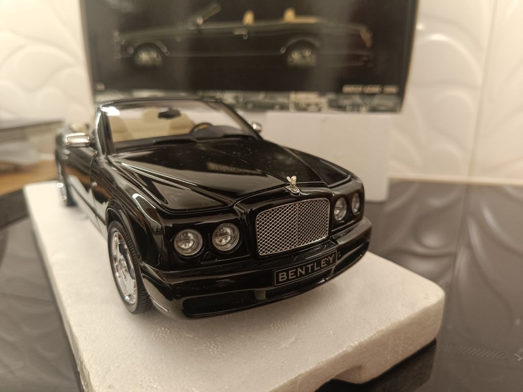 Bentley AZURE minichamps