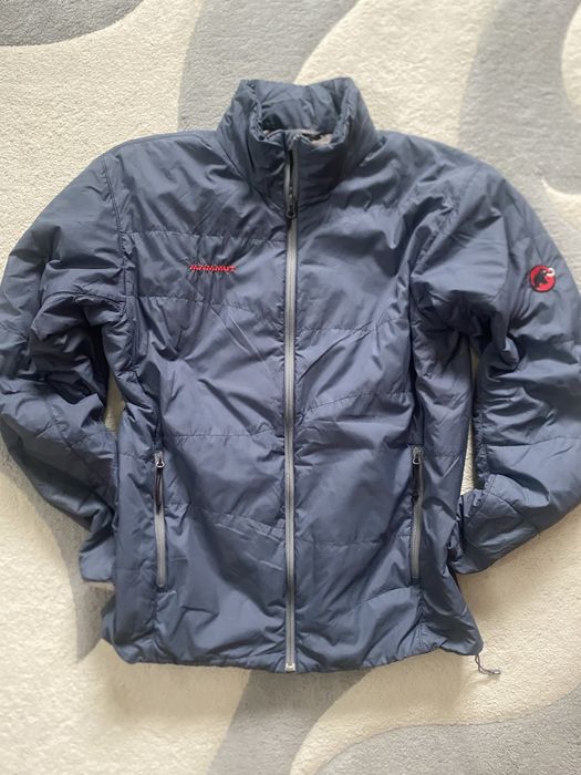Mammut пуховик L-XL розм