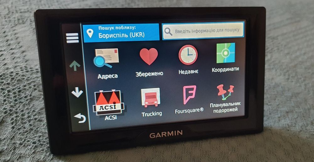 Garmin Dezl 580 (5"/4") Навігатор для Вантажівки.
Garmin Dezl